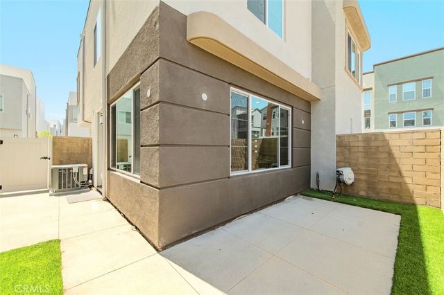 123 Tenor, Irvine, CA 92618