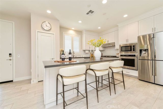 123 Tenor, Irvine, CA 92618