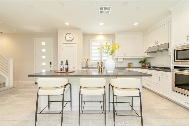 123 Tenor, Irvine, CA 92618