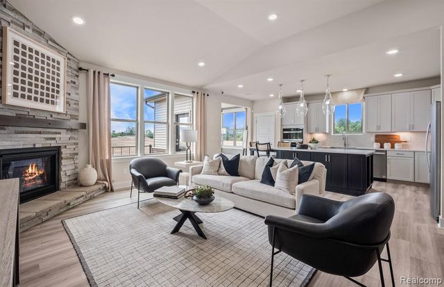 859 Kelpie Drive, Ann Arbor, MI 48108