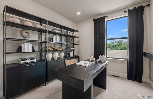 859 Kelpie Drive, Ann Arbor, MI 48108