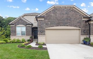 859 Kelpie Drive, Ann Arbor, MI 48108