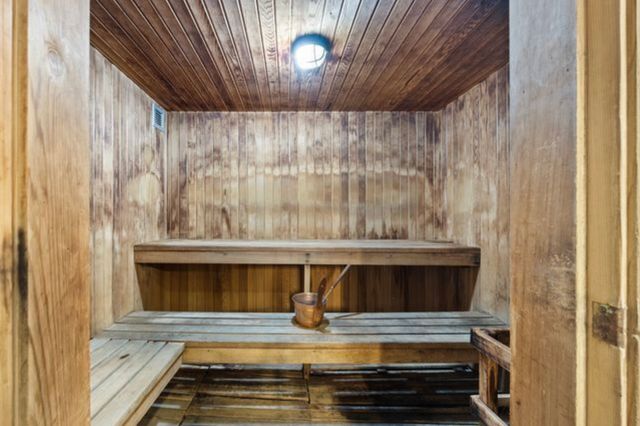 400 E Randolph Street 1516, Chicago, IL 60601