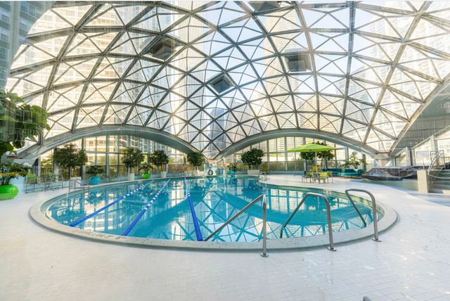 400 E Randolph Street 1516, Chicago, IL 60601