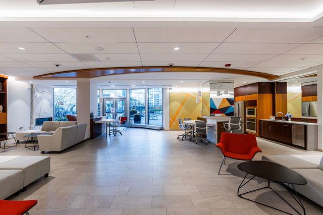 400 E Randolph Street 1516, Chicago, IL 60601