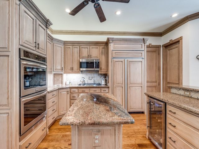 100 Bentwood Court, Denton, TX 76210