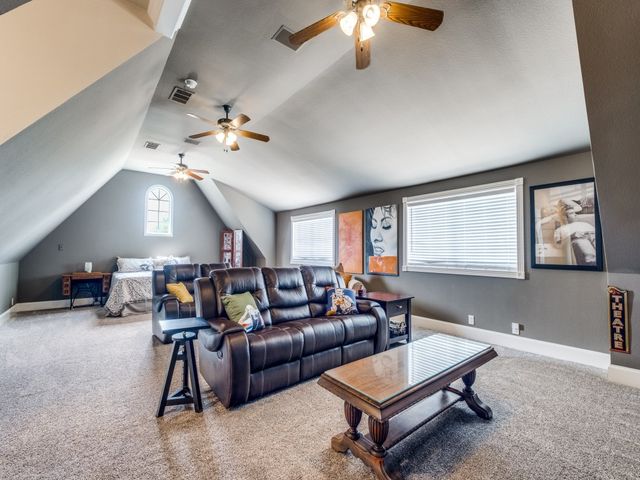 100 Bentwood Court, Denton, TX 76210