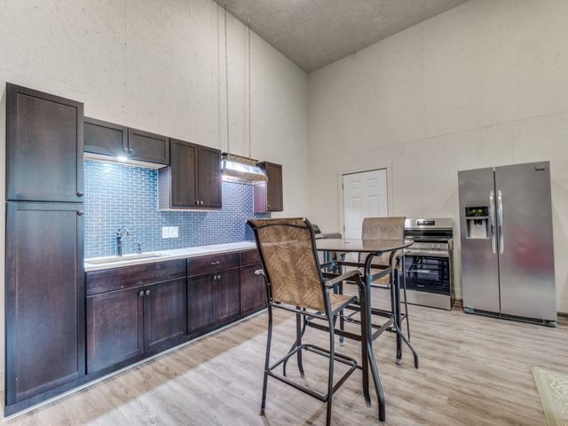 100 Bentwood Court, Denton, TX 76210