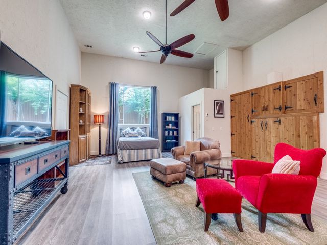100 Bentwood Court, Denton, TX 76210