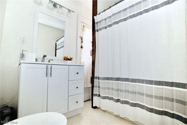 1591 W 116th Street, Cleveland, OH 44102