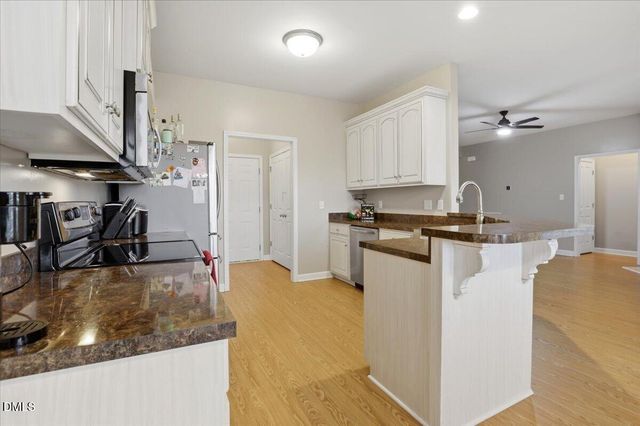305 Wakefield Drive, Princeton, NC 27569
