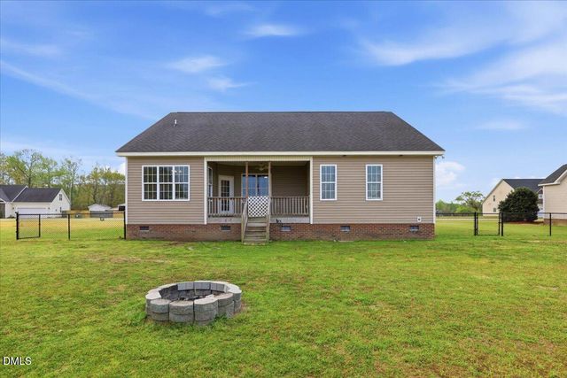 305 Wakefield Drive, Princeton, NC 27569