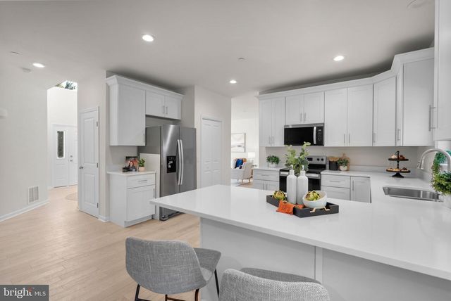 7807 SHAMS LN, Jessup, MD 20794
