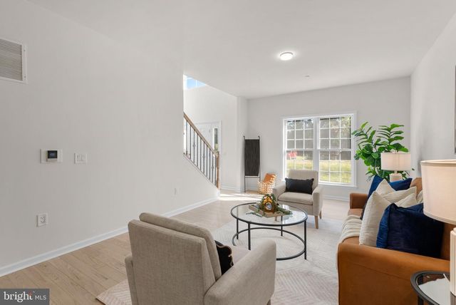 7807 SHAMS LN, Jessup, MD 20794