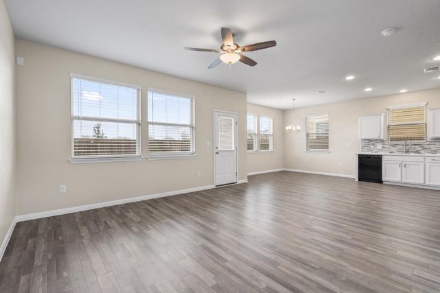365 Guemal RD, Buda, TX 78610