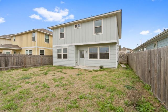 365 Guemal RD, Buda, TX 78610