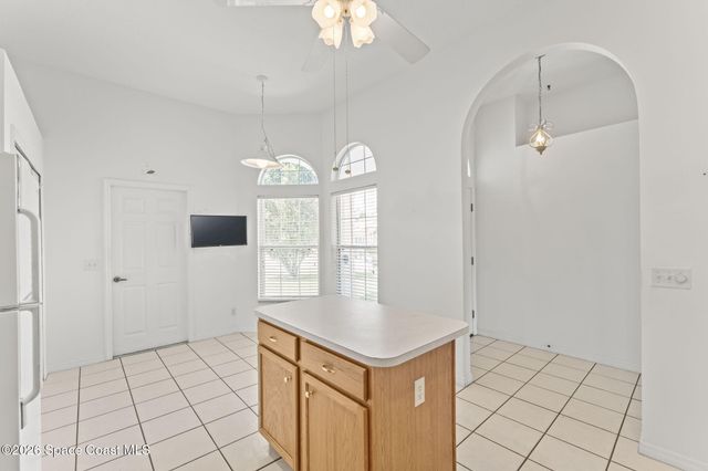 1021 Pine Creek Circle NE, Palm Bay, FL 32905