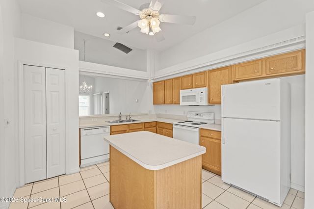 1021 Pine Creek Circle NE, Palm Bay, FL 32905