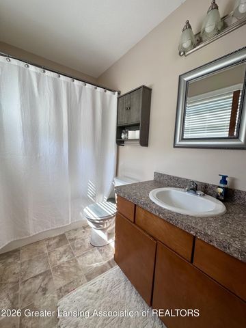 5628 Marylouise Street, Lansing, MI 48917
