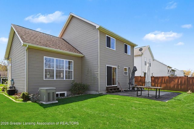 5628 Marylouise Street, Lansing, MI 48917