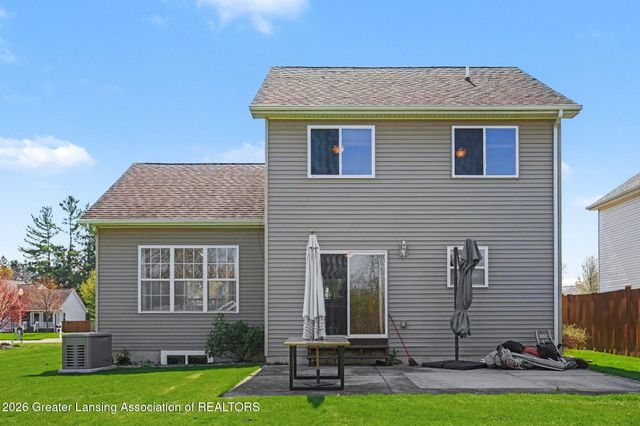 5628 Marylouise Street, Lansing, MI 48917