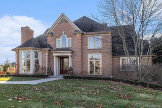 6997 Oakhurst Ridge Road, Independence Charter Township, MI 48348