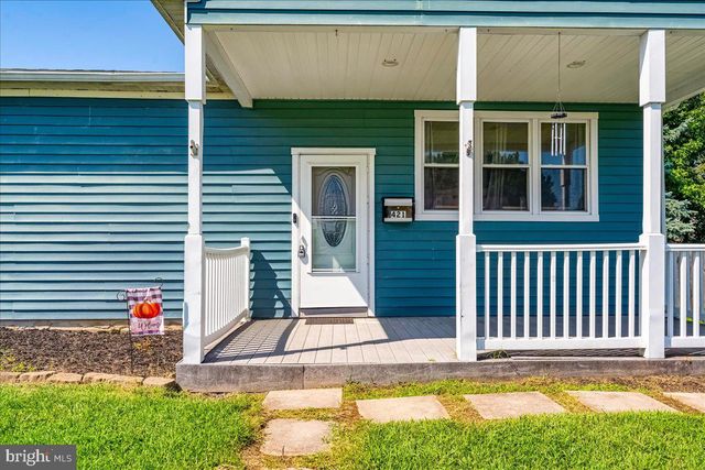 421 RIDGE AVE, Mcsherrystown, PA 17344