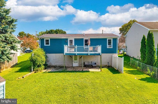 421 RIDGE AVE, Mcsherrystown, PA 17344