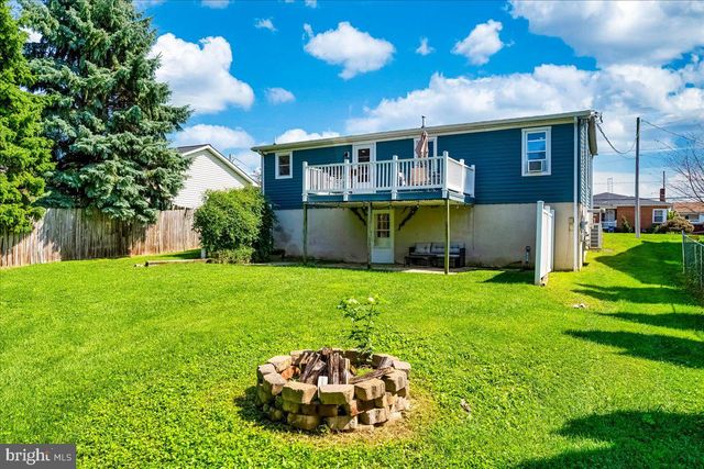 421 RIDGE AVE, Mcsherrystown, PA 17344