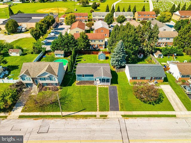 421 RIDGE AVE, Mcsherrystown, PA 17344