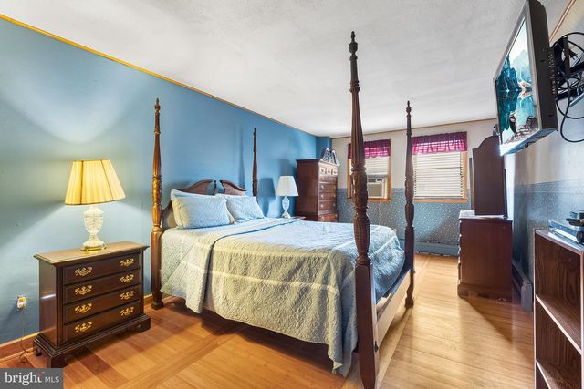 2331 S 16TH ST, Philadelphia, PA 19145