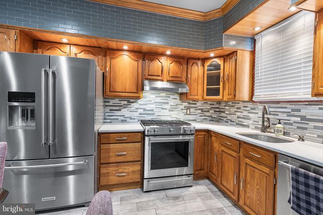 2331 S 16TH ST, Philadelphia, PA 19145