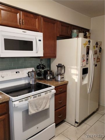 2467 Forest Avenue, Niagara Falls, NY 14301