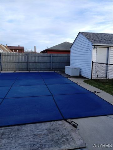 2467 Forest Avenue, Niagara Falls, NY 14301