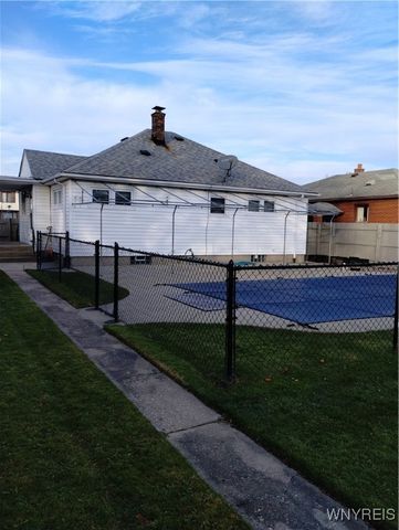 2467 Forest Avenue, Niagara Falls, NY 14301