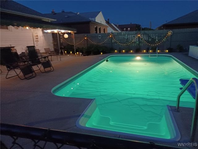 2467 Forest Avenue, Niagara Falls, NY 14301