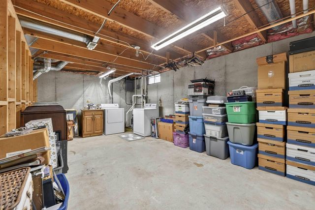 5875 Brookfarm Drive Se, City Of Kentwood, MI 49508