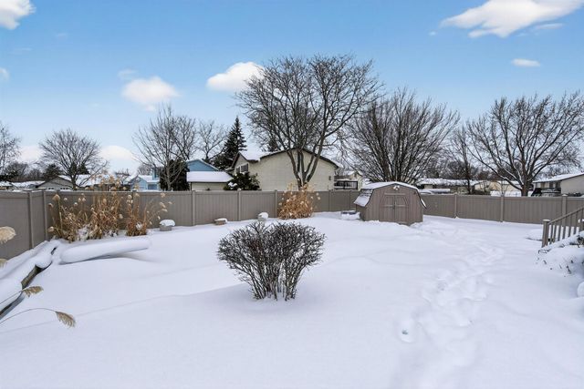 5875 Brookfarm Drive Se, City Of Kentwood, MI 49508