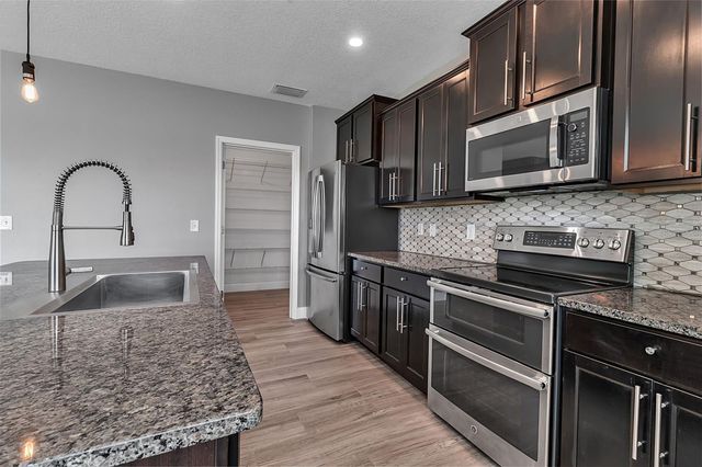 4441 LINDEVER LANE, Palmetto, FL 34221