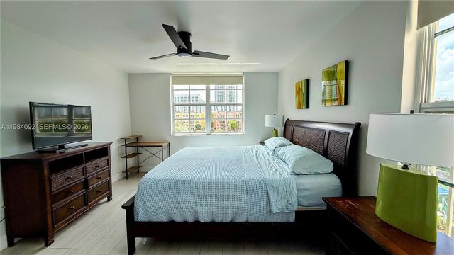 19701 E Country Club Dr 5601, Aventura, FL 33180