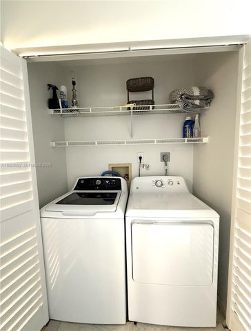 19701 E Country Club Dr 5601, Aventura, FL 33180