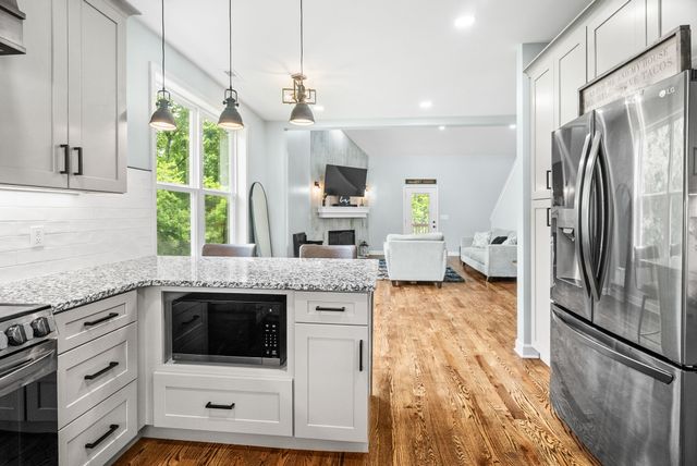 1925 Normerle Dr, Goodlettsville, TN 37072
