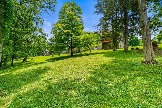 1925 Normerle Dr, Goodlettsville, TN 37072