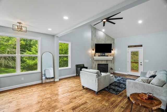 1925 Normerle Dr, Goodlettsville, TN 37072