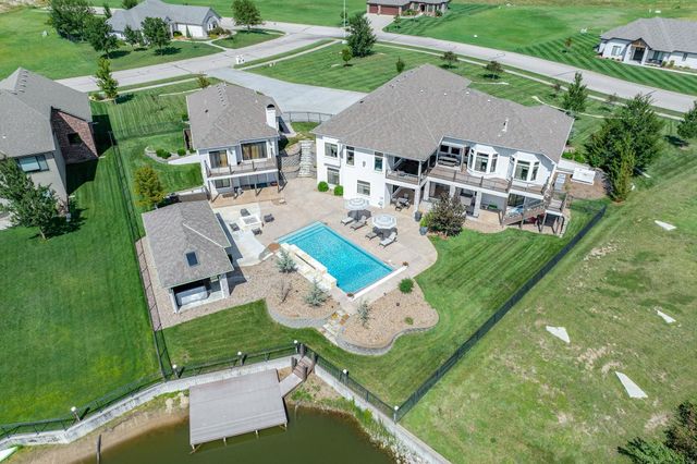 2901 W Crystal Beach St, Wichita, KS 67204