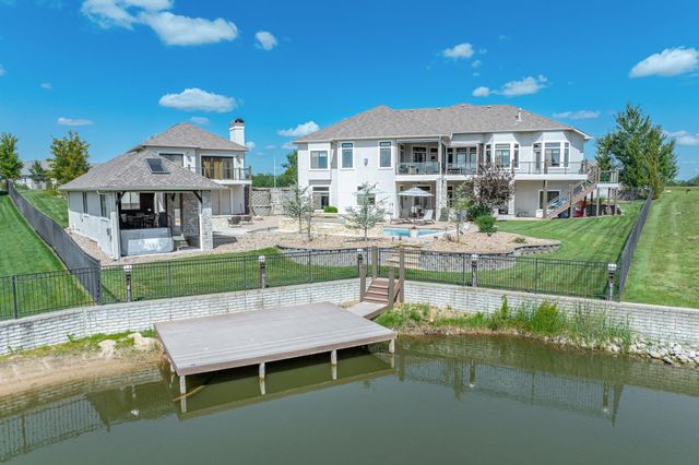 2901 W Crystal Beach St, Wichita, KS 67204