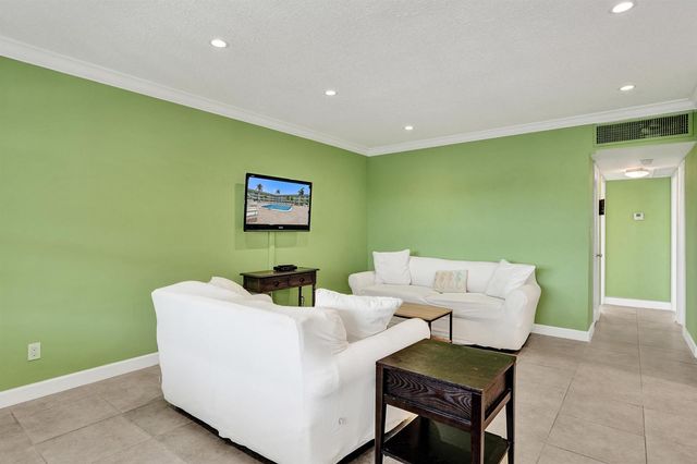 5203 NE 24th Terrace B314, Fort Lauderdale, FL 33308