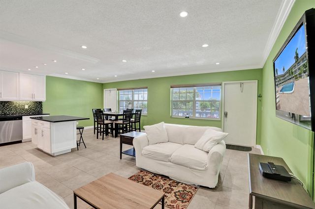 5203 NE 24th Terrace B314, Fort Lauderdale, FL 33308