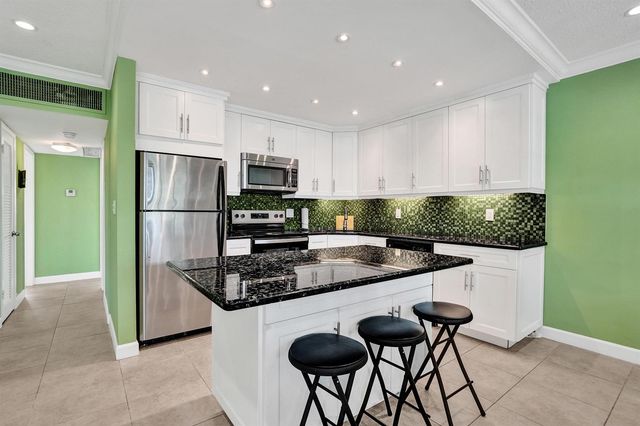 5203 NE 24th Terrace B314, Fort Lauderdale, FL 33308