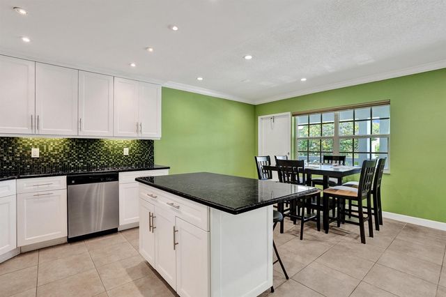 5203 NE 24th Terrace B314, Fort Lauderdale, FL 33308